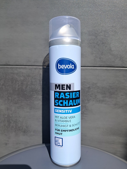 Пена для бритья Bevola Men Sensitiv с Алоэ Вера и Витамином Е - Нежный уход и защита, 300 мл