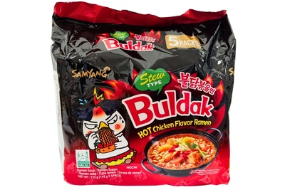Бульдак с тушеной курицей в бульоне, рамен быстрого приготовления Buldak Stew Type Hot Chicken Flavor Samyang 140 г (5 шт)