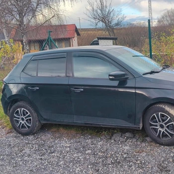 Дефлектори вікон VL-Tuning на Skoda Fabia III 14-21-хетчбек (накладні)