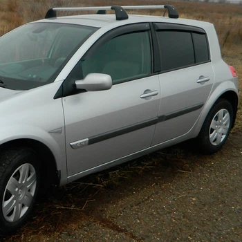 Дефлекторы окон VL-Tuning на Renault Megane II 2002-2009 хэтчбек 5d (накладные)