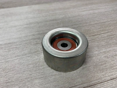 Ролик натяжителя приводного ремня SATO TECH V205901 паразитный (70x10x32) TOYOTA CAMRY 3.5