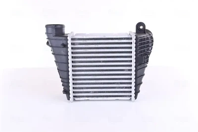 NISSENS AUDI Інтеркулер A3, Golf, Skoda Octavia 1.8T/1.9TDI 96- 96847 Nissens (96847)