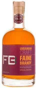 Бренді плодовий Faine Brandy Special Reserve Кальвадос 0.5 л 40% (4820269290327)