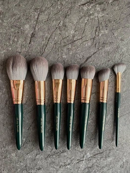 Набір пензлів oh_my_brush для обличчя (7 шт.), зелений
