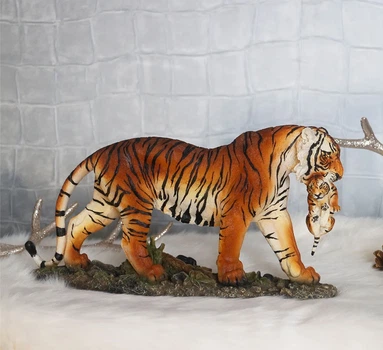 Статуэтка Тигрица с тигрёнком 36*19*10 см СП319 цв Гранд Презент СП319 цв