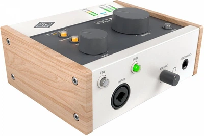 Аудіоінтерфейс Universal Audio Volt 176 (232641)