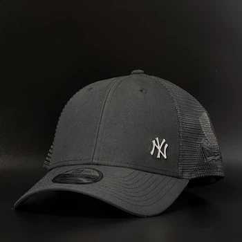 Черная кепка с сеткой New Era New York Yankees Trucker 60667656