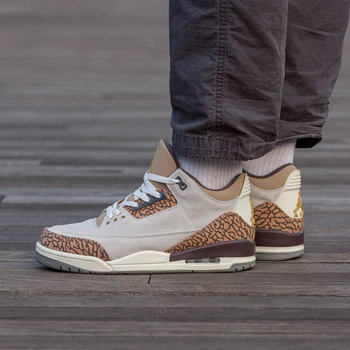 Кросівки жіночі Air Jordan Retro 3 Suede Grey\Brown 37 (1563-784800)