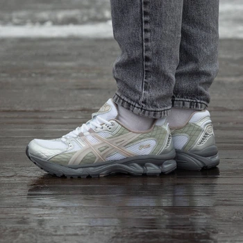 Кросівки чоловічі Asics Gel Nimbus 10.1 x Kith 'White Morganite' 38 (2072-1042516)
