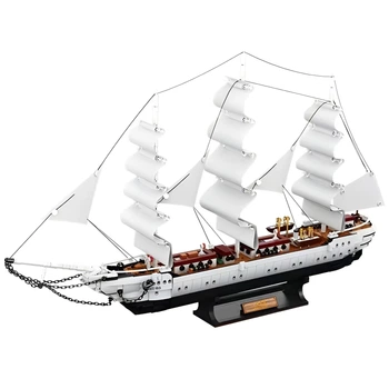 Детский конструктор парусный корабль White Swan 66 х 41.5 х 10 см, 1672 детали (FC6006)