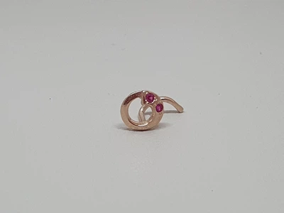 Золотая серьга-пирсинг в нос. 1049.5 Розовый