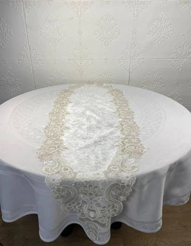 Дорожка велюровая Acme с кружевом 45*140 Marguerite Krem