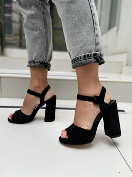Босоножки женские летние из экозамши на каблуке 10.5 см (2500) р. 36 черные