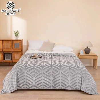 Плед-покрывало акриловый Malloory Home 230×250 см