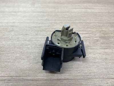 Контактная группа замка зажигания METZGER 0916091 OPEL ASTRA G 98->