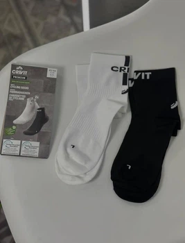Чоловічі трекінгові шкарпетки Crivit спортивні 2 пари в наборі для активного відпочинку короткі чорний з білим 43