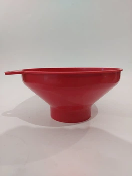 Пластикова лійка на банку