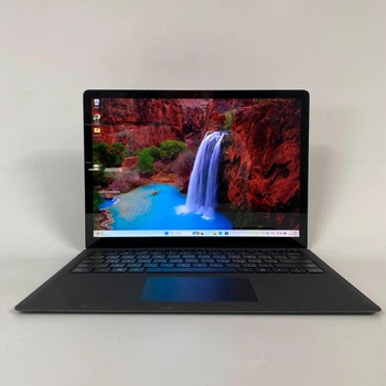 Ноутбук Microsoft Surface Laptop 2 13.5" 2K Touch i5-8250U/8 RAM/256 SSD Б/В