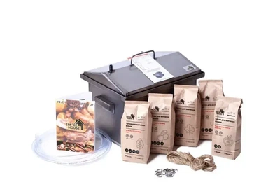 Домашня коптильня SmokeHouse Kit M Original для гарячого та холодного копчення з термометром і гідрозатвором, два рівні розміщення продуктів, завантаження до 5 кг, сталева прямокутна конструкція