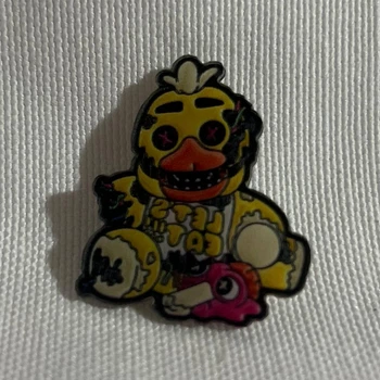 Значок пин акриловый Чика Пять ночей с Фредди FNAF ФНАФ Аниматроник 2.5 см