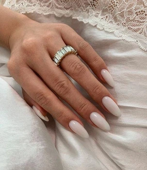 Накладные ногти Nail молочные, миндаль, средние, 24 шт