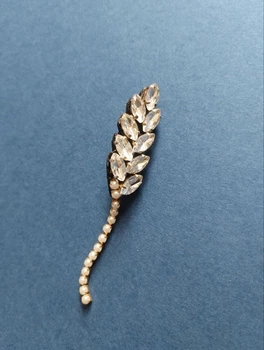 Брошь "Колосок с кристаллами"