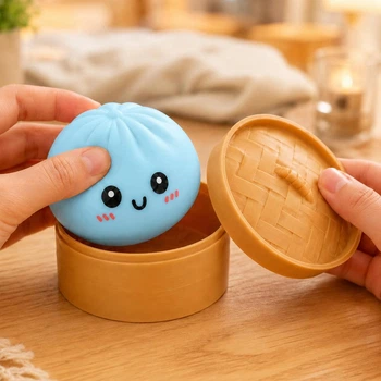 Антистресс игрушка сквиш Пельмень, 10 см, Голубой, Bun Rainbow Mystery Squishy Dumpling