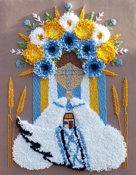 Вишита картина Берегиня, килимова вишивка, настінне панно, оберіг, розмір 43х33