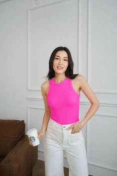 Майка DESTELLO жіноча з віскози з високим вирізом M, 44 малинова