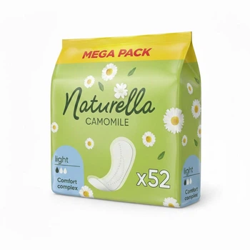 Ежедневные гигиенические прокладки Naturella Camomile Light Trio 52 шт