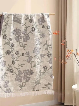 Полотенце муслиновое банное Malloory Home 70*140 см Цветы Кремово-сиреневое