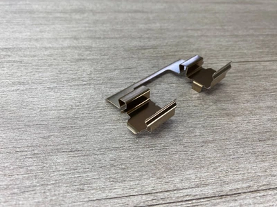 Скоба тормозного переднего суппорта HONDA 45237STXA01 HONDA