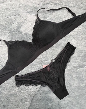 Комплект жіночої білизни без кісточок Hunkemoller Sophie Elissa - чорний - 85D + XL