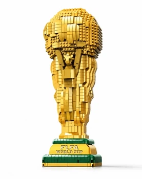 Конструктор Золотий Кубок футбольний чемпіонат світу 2026, міні-блоки, 21 см, сувенір-трофей
