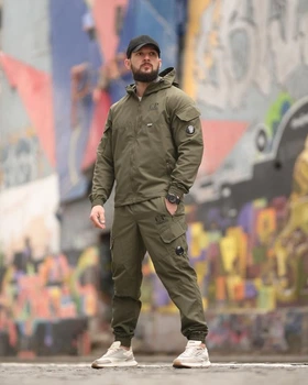 Спортивный костюм C.P. Company из ткани Micro Rip-Stop, карго-карманы, куртка на молнии Olive M