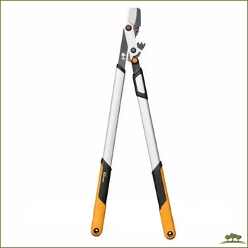 Сучкорез Fiskars DualAction LX108 для лёгкой обрезки ветвей и сучков