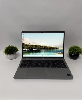 Ноутбук Dell Latitude 5531 7-12800H/16gb ddr5 4800 MHz/1TB ssd SK Hunix/15’6 Full HD IP - Б/В