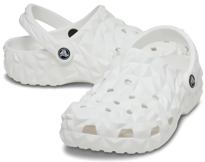 Дитячі крокси для хлопчика Crocs Classic Geometric Clog White (25/26, білий)