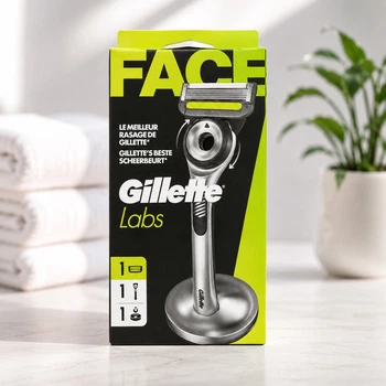 Бритва Gillette Labs з інноваційною технологією Exfoliating Bar зі змінним картриджем та магнітною підставкою