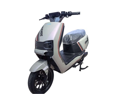 Електричний скутер Corso Grande GR-631291 (1) + 1 ЯЩИК АКУМ, двигун 2000W, акумулятор графеновий 72V/35Ah, колеса 12``, кофер, в коробці - Білий
