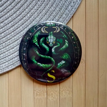 Значок Harry Potter Гарри Поттер Слизерин Slytherin 7,5 см (15938)