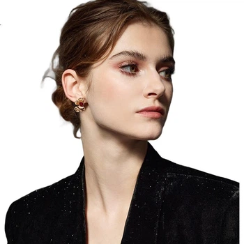 Серьги-гвоздики Eternelle French Eternal European Vintage, высококачественные, легкие, модные, элегантные и универсальные украшения для ушей, синие.