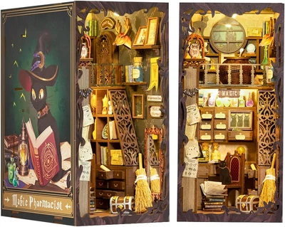 Бук Нук Магічний фармацевт Book Nook Magic Pharmacist SZ05