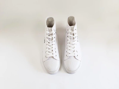 Женские кеды Calvin Klein 37 23.5 см 7 US белые (0585Ж)