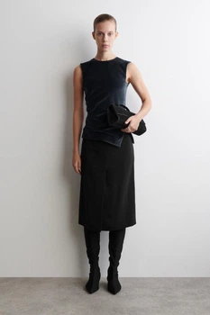 Топ жіночий COS asymmetric velvet top 1303343001 Eur 40 Синій