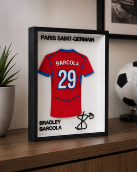 Картина в рамці футбольна форма Paris Saint-Germain Bradley Barcola 29. Aivory