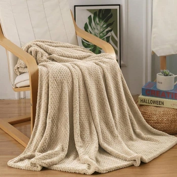 Плед мягкий на диван и кровать Cozy Touch LUX 180х200см (двуспальный), теплый фактурный плед-покрывало Капучино