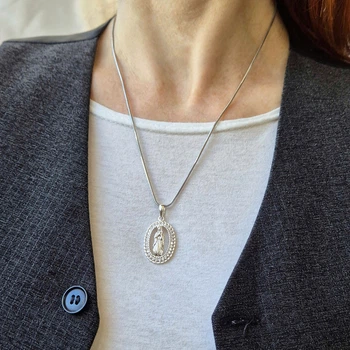 Срібна ладанка ікона з Білими каменями Богородиця срібло 925 проби 3109м 3.80г