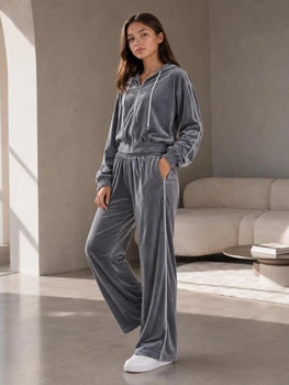 Спортивный костюм для девушки Silver Velvet Vibe велюр 158р