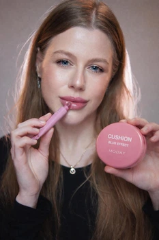 Мінеральний кушон для макіяжу MODAY Mineral Blur Skin CUSHION + бальзам для губ MODAY Allure